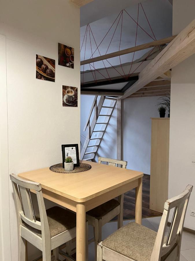 Dp Art 4 Old Town Self Check In Apartment Kaunas Exterior photo
